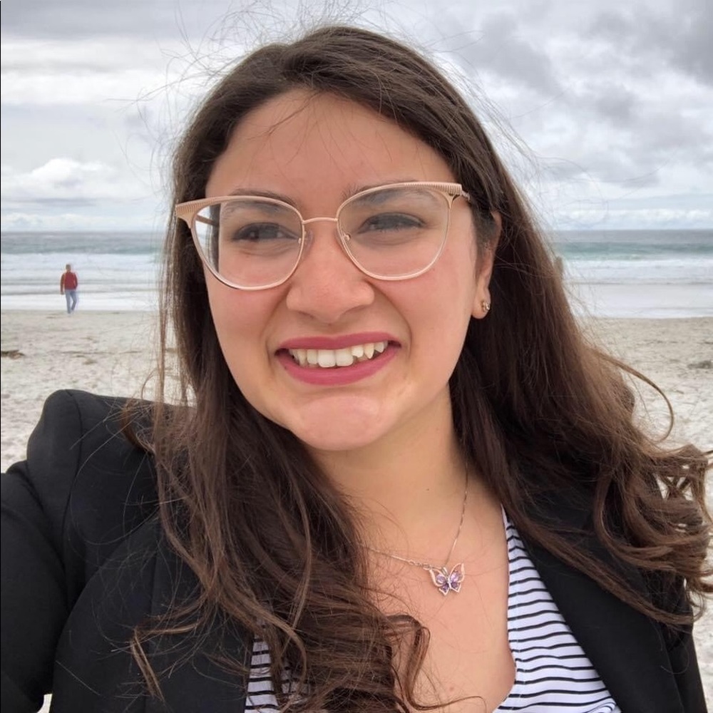 Meet your Posher, Emma